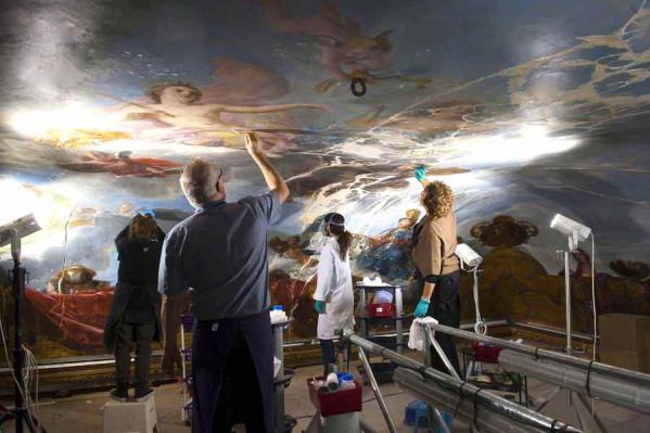 Restauration décor peint salon Abondance Versailles